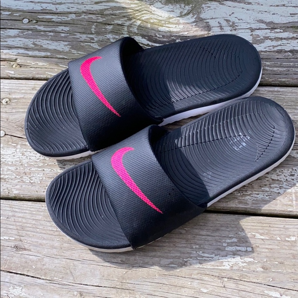 nike slides